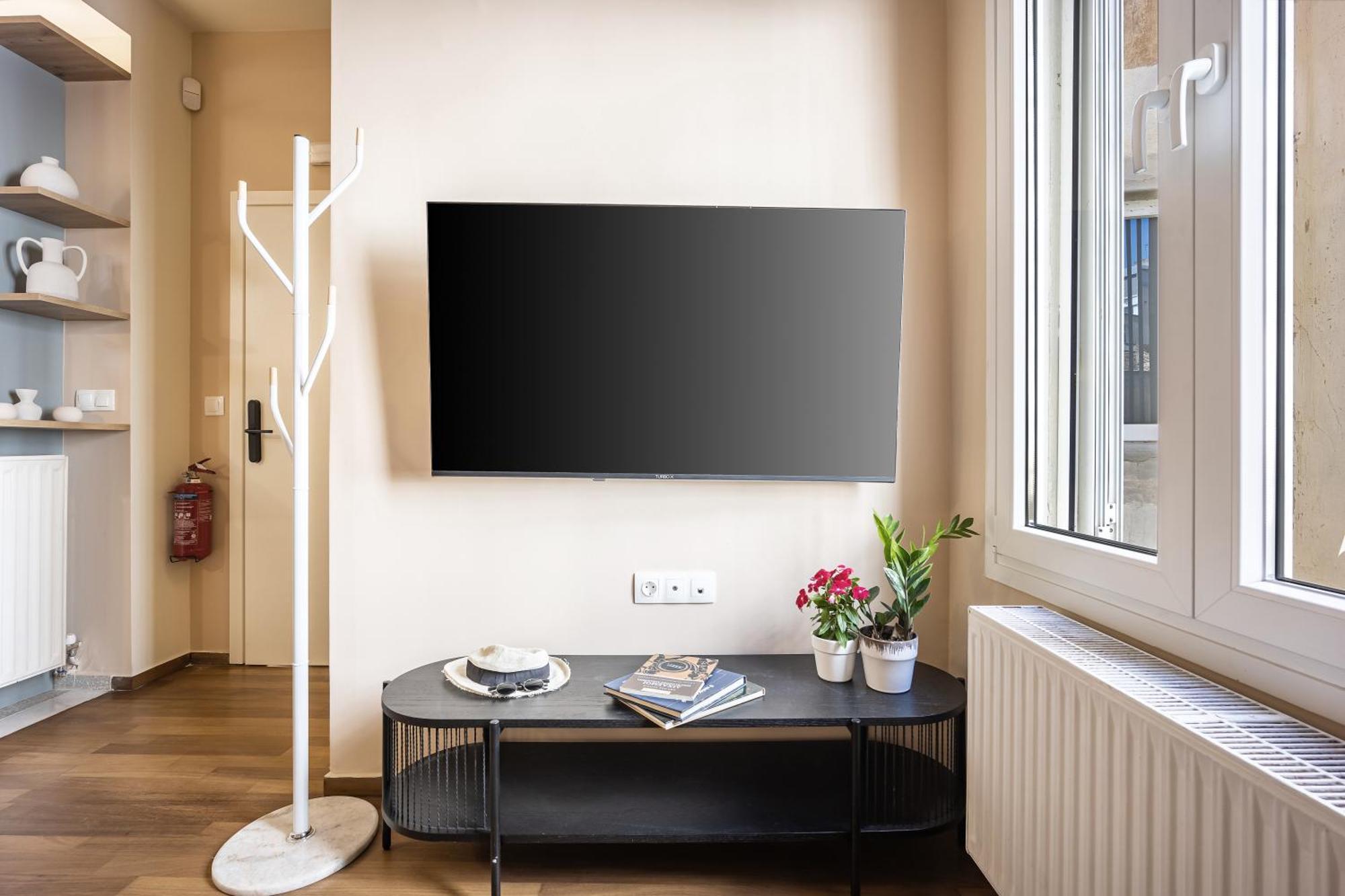 Oasis Athens - Boutique Suites Zewnętrze zdjęcie